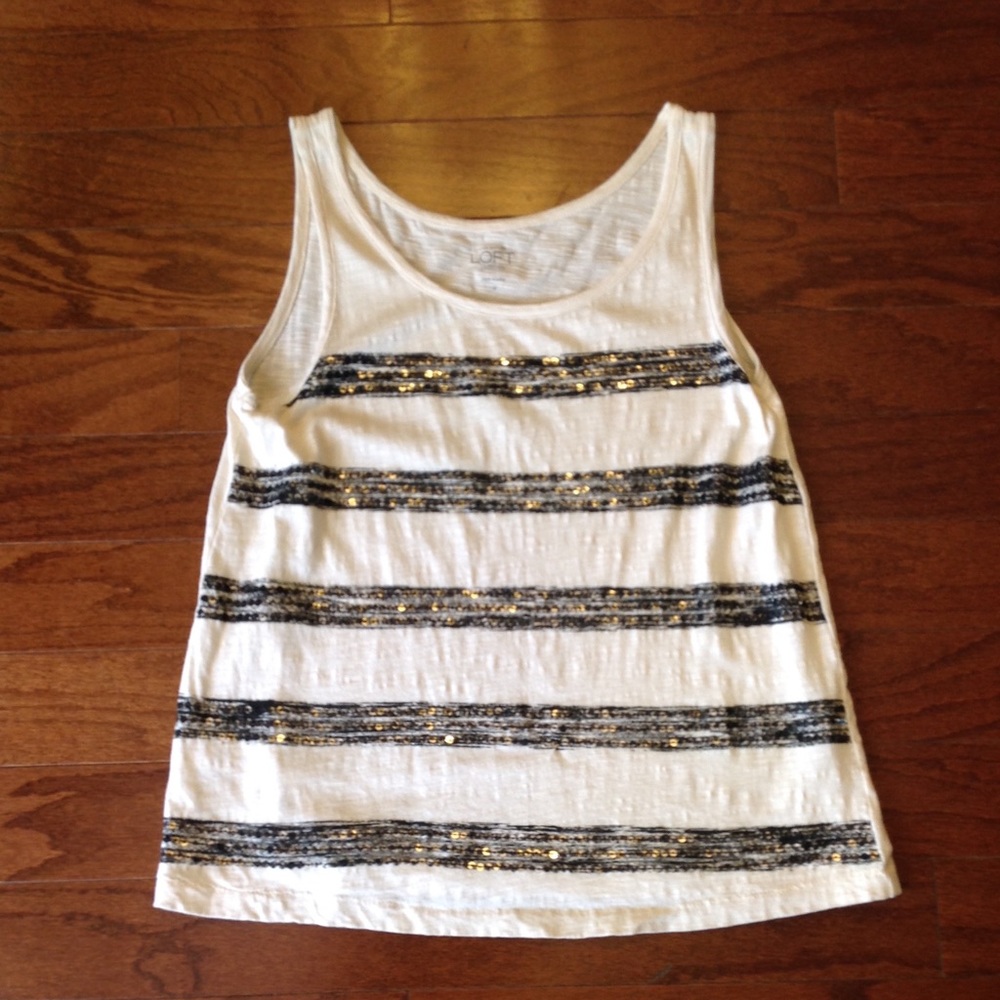 LOFT tank off white with black accents